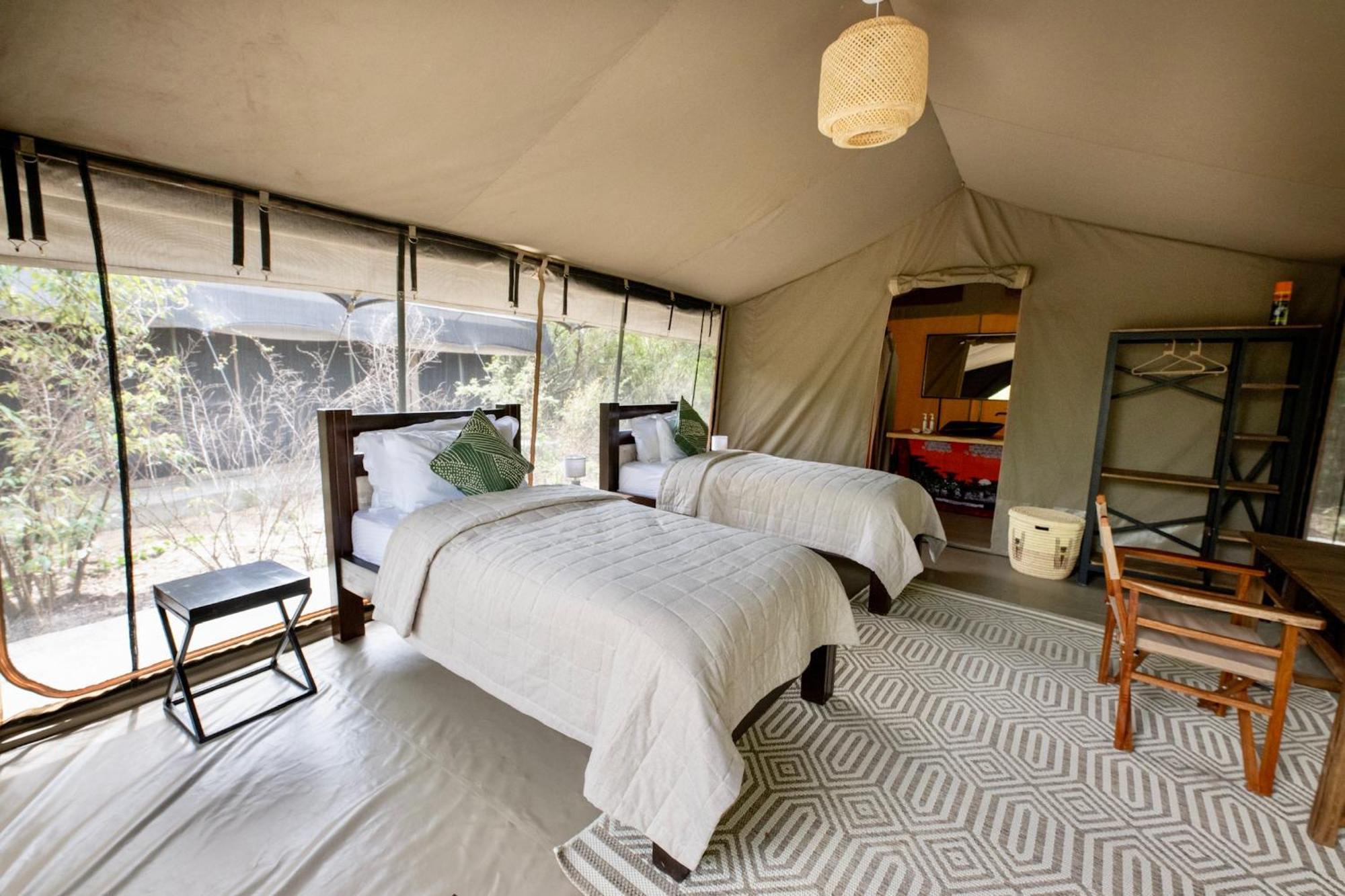 Olkinyei Mara Tented Camp Lodge *