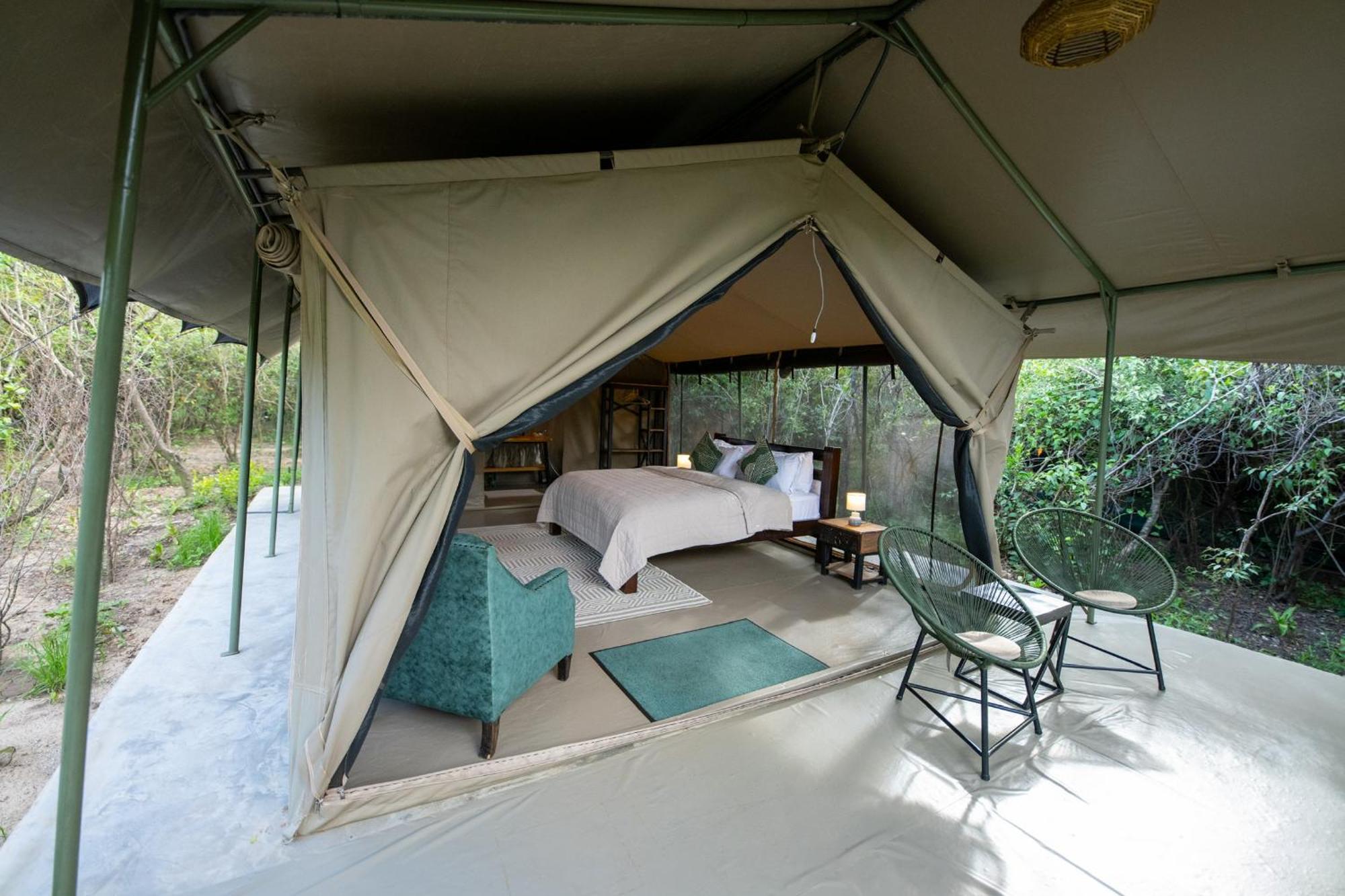 Olkinyei Mara Tented Camp Lodge