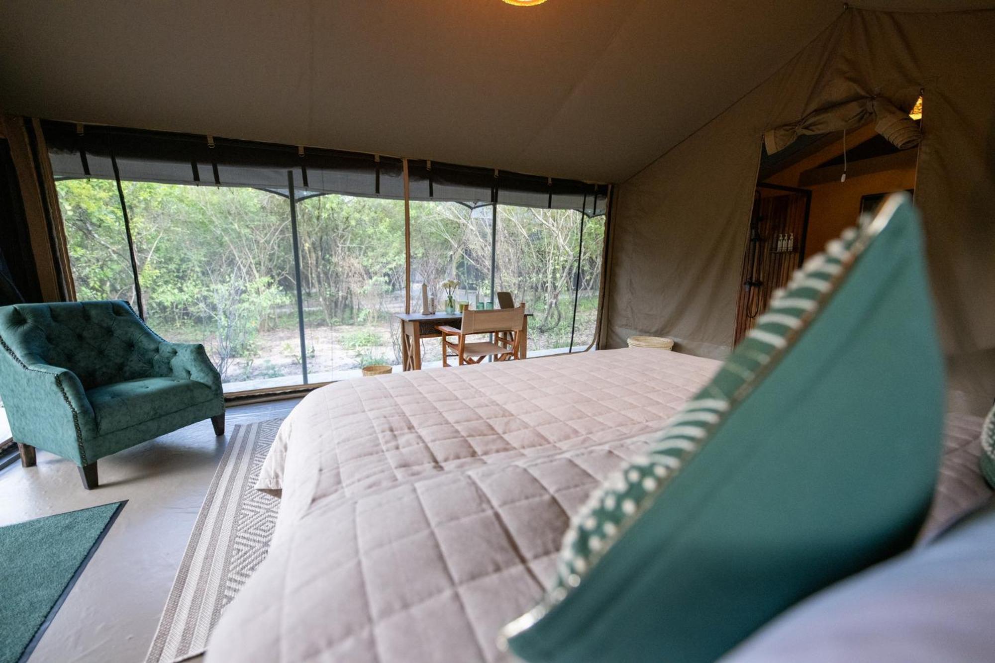 Olkinyei Mara Tented Camp Lodge Talek