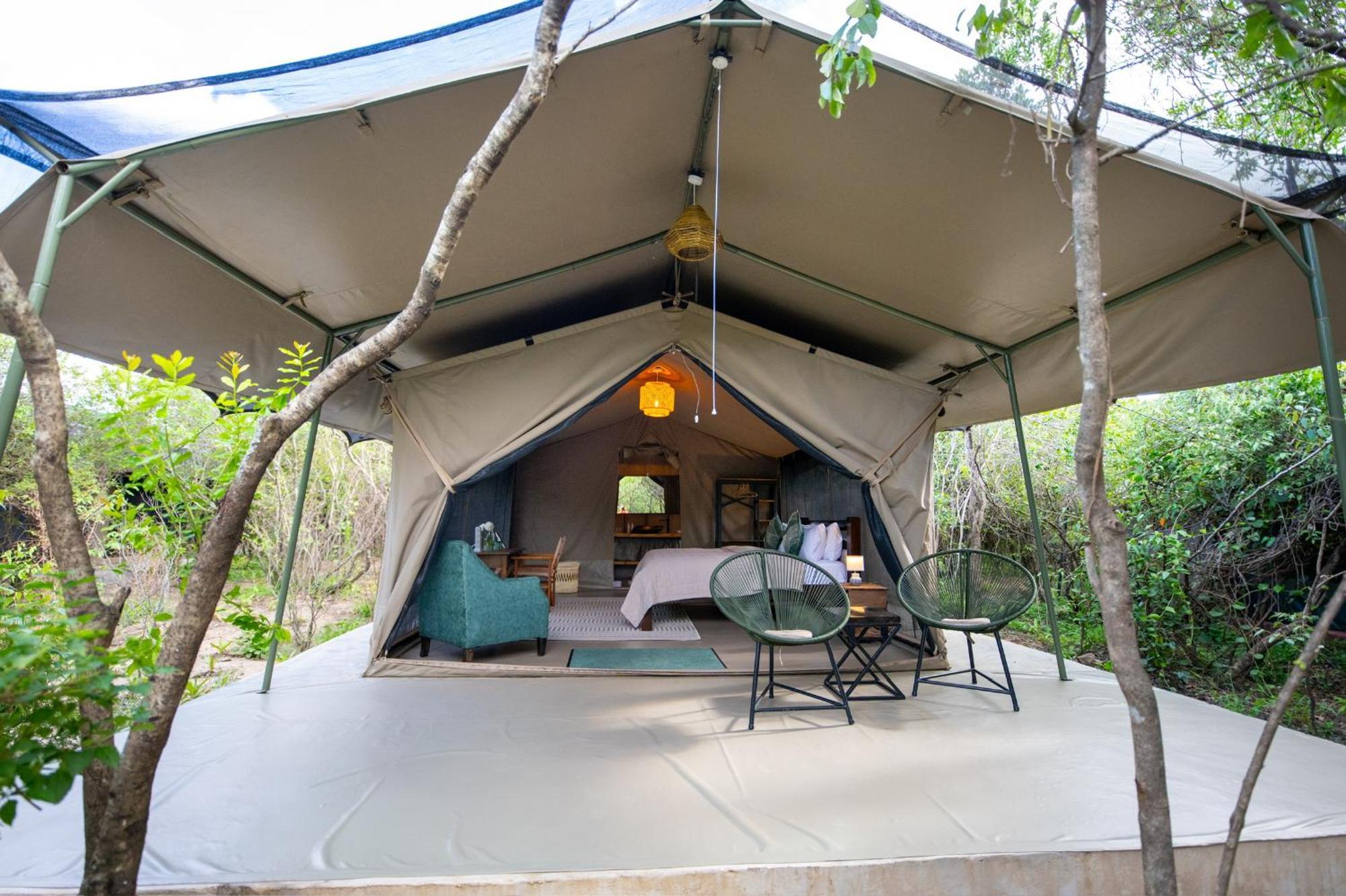 Olkinyei Mara Tented Camp Talek