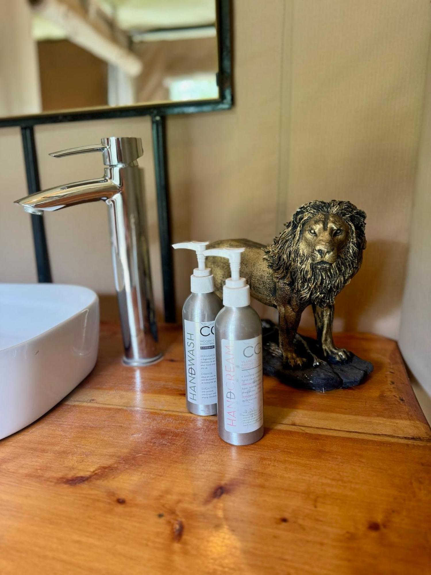 Olkinyei Mara Tented Camp Lodge Talek
