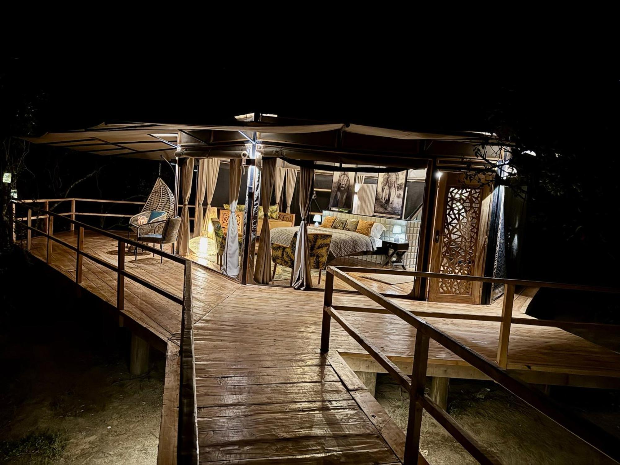 Olkinyei Mara Tented Camp *
